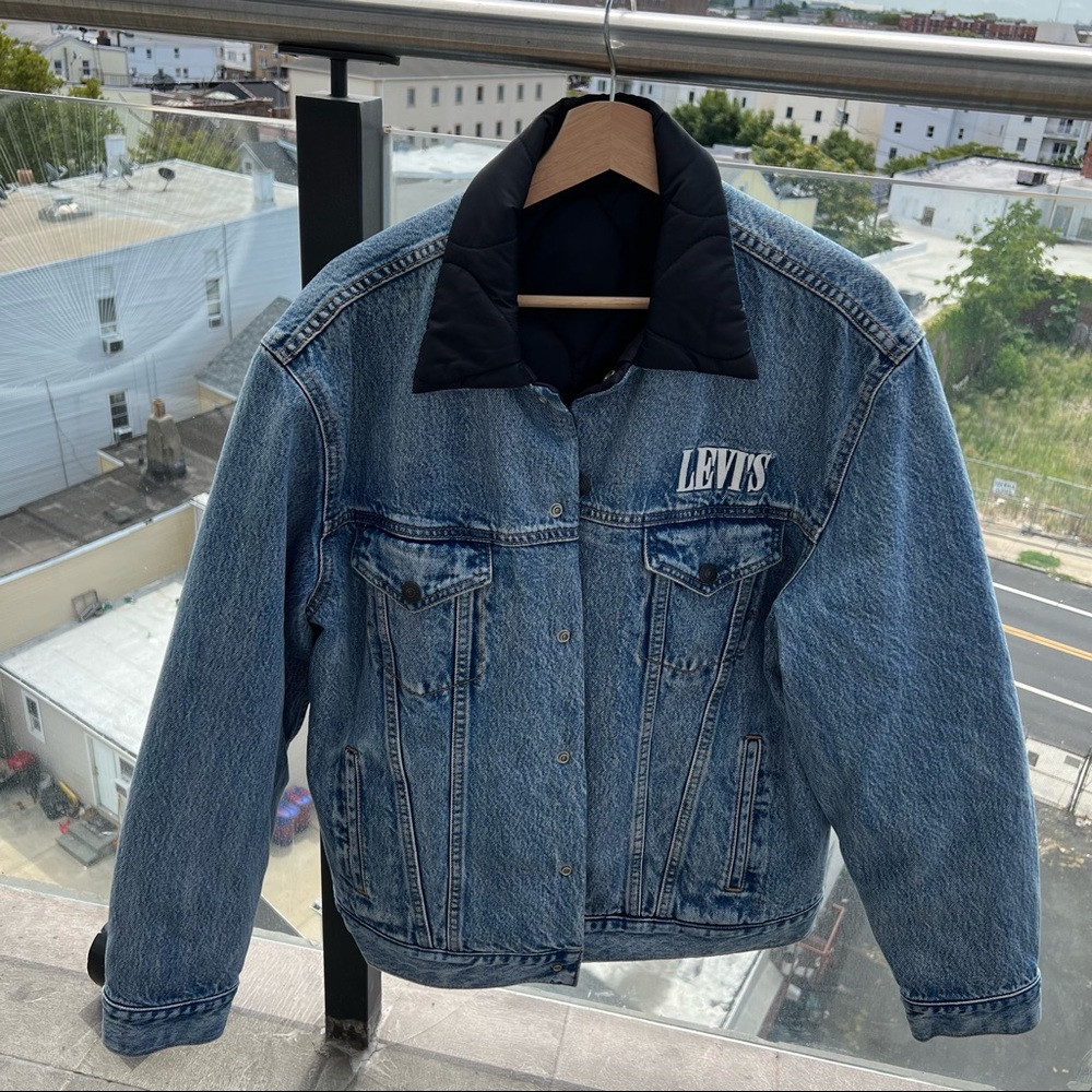 Levi's Men's Jacket Reversible Padded Trucker Denim Jacket 85846